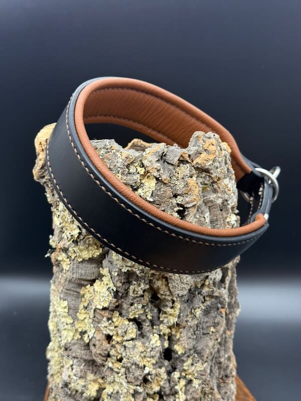 gepolstertes Zugstopp-Halsband "Anton" - Geschirrleder Schwarz