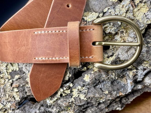 „Echtheit statt Perfektion – limitiert & handgemacht“ - Geschirrledergürtel Natur - Limited Edition